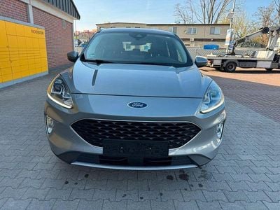 Second-hand Ford Kuga Cool & Connect 150 CP (110 kW) 2022 Argintiu SUV