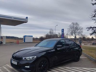 Gebraucht BMW 330e M Sport 292 PS (214 kW) 2019 Schwarz Limousine