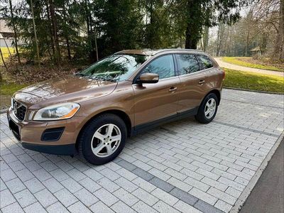 Gebraucht Volvo XC60 Summum 163 PS (119 kW) 2010 Beige SUV