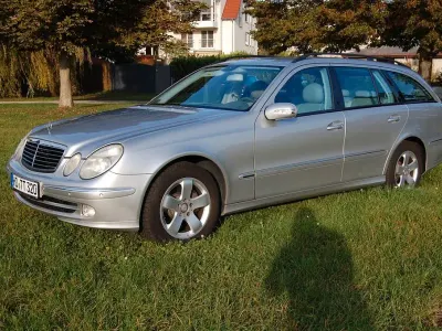 Gebraucht Mercedes E320 Avantgarde 224 PS (164 kW) 2003 Silber Limousine