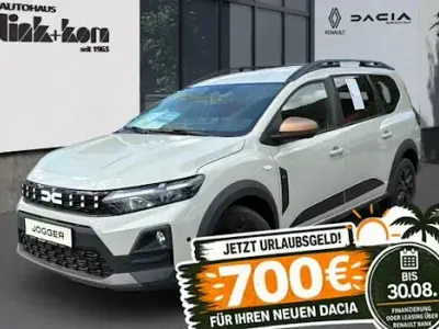 Neu Dacia Jogger Extreme 110 PS (80 kW) 2026 Grau Van / Kleinbus