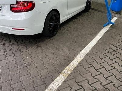 BMW 218