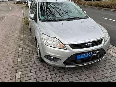 Usata Ford Focus Ghia 101 CV (74 kW) 2008 Argento Station wagon