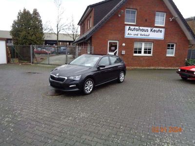 gebraucht Skoda Scala Automatik, Navi, PTS v+h, Met. LM, 8 fach