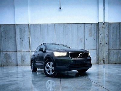 Gebraucht Volvo XC40 Momentum 129 PS (94 kW) 2021 Schwarz SUV