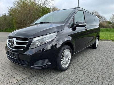 Mercedes V220