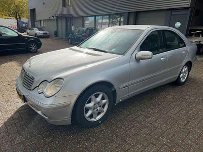 Mercedes C220