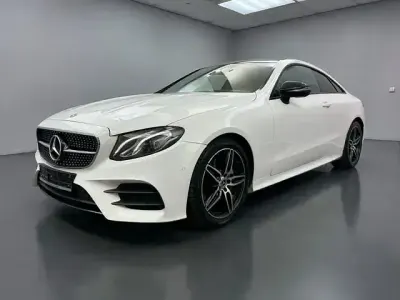 Gebraucht Mercedes E200 AMG line 197 PS (144 kW) 2020 Weiß Coupé