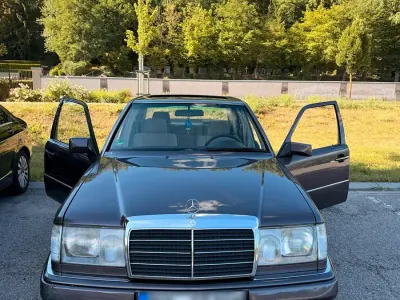 Gebraucht Mercedes E230 136 PS (100 kW) 1991 Beige Limousine