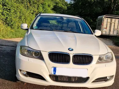 Gebraucht BMW 320 Efficient Dynamics 163 PS (119 kW) 2012 Weiß Kombi