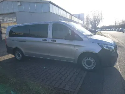 Gebraucht Mercedes Vito 163 PS (119 kW) 2020 Silber Van