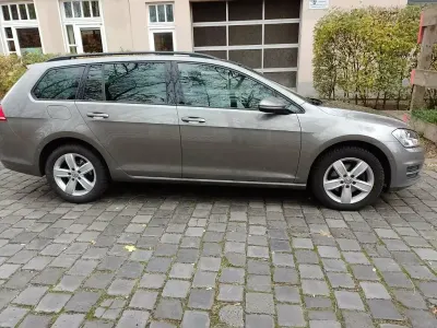 Second-hand VW Golf VII Comfortline 110 CP (80 kW) 2015 Gri Break