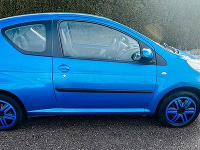 Gebraucht Peugeot 107 68 PS (50 kW) 2009 Blau Kleinwagen