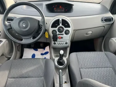 Gebraucht Renault Modus Dynamique 111 PS (81 kW) 2005 Schwarz Van / Kleinbus