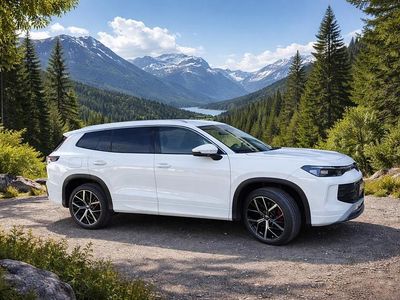 Gebraucht VW Tayron Life 150 PS (110 kW) 2025 Weiß SUV