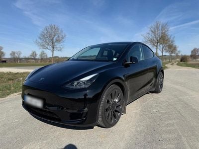 Second-hand Tesla Model Y Performance 392 kW (534 CP) 2022 Negru SUV