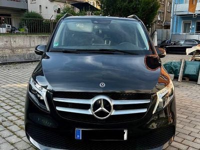 Gebraucht Mercedes V250 190 PS (139 kW) 2020 Grau Van / Kleinbus