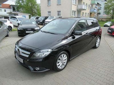 gebraucht Mercedes B200 CDI Sportpaket AHK Navi Kamera Sitzh. 17"