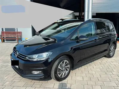 Gebraucht VW Touran 110 PS (80 kW) 2017 Schwarz Van / Kleinbus