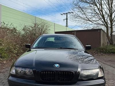 Gebraucht BMW 316 105 PS (77 kW) 2001 Schwarz Limousine