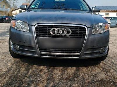 Gebraucht Audi A4 102 PS (75 kW) 2005 Silber Limousine