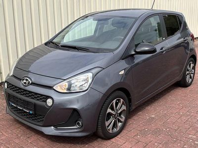 Grau Gebraucht 2019 Hyundai i10 YES! Kleinwagen | 9.790 € (Fairer Preis)