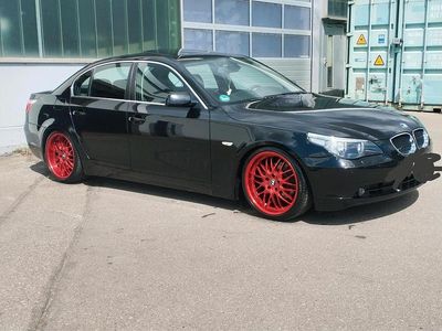 BMW 525