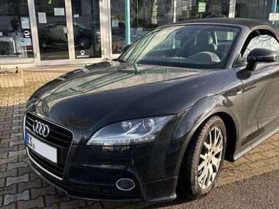 gebraucht Audi TT Roadster Roadster/ 1.8 TFSI S tronic schwarz S-line