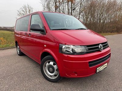 Rot Gebraucht 2012 VW T5 Van | 23.700 €