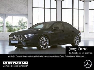 Kosmosschwarz metallic Gebraucht 2022 Mercedes A250 AMG Limousine | 25.170 € (Guter Preis)