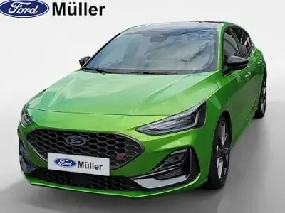 Gebraucht Ford Focus ST 280 PS (205 kW) 2024 Grün Limousine