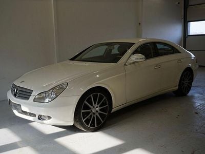 Gebraucht Mercedes CLS320 224 PS (164 kW) 2008 Weiß Limousine