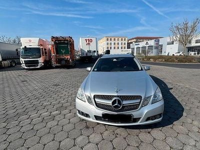 Gebraucht Mercedes E200 136 PS (100 kW) 2010 Silber Kombi