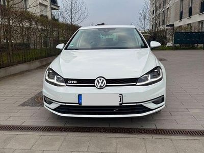 Gebraucht VW Golf VII Join 116 PS (85 kW) 2019 Weiß Limousine