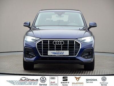 Second-hand Audi Q5 Sportback Performance 204 CP (150 kW) 2023 Albastru SUV