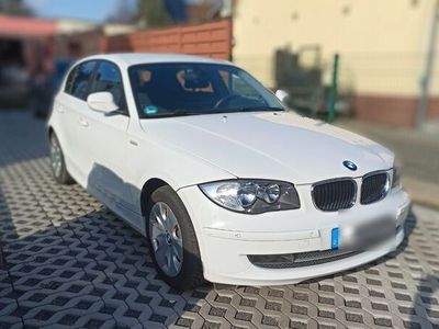 gebraucht BMW 116 i - TÜV bis 04/2025 - Einparkhilfe, Klimaanl.