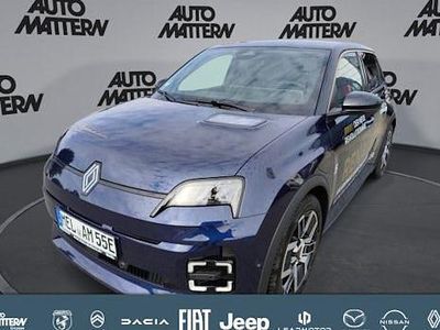 Blau Gebraucht 2024 Renault R5 Komfort Kleinwagen | 33.689 € (Fairer Preis)