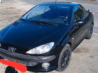 Gebraucht Peugeot 206 CC 108 PS (79 kW) 2002 Schwarz Cabrio