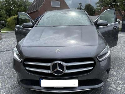 Mercedes B180