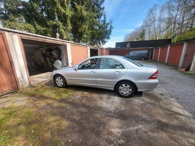 Gebraucht Mercedes C220 Avantgarde 150 PS (110 kW) 2006 Silber Limousine