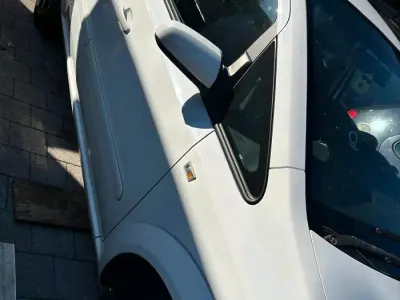 Gebraucht Opel Zafira 110 PS (80 kW) 2008 Weiß Van / Kleinbus
