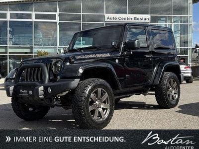 Gebraucht Jeep Wrangler Unlimited 200 PS (147 kW) 2018 Schwarz (metallic) SUV