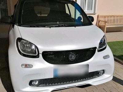 Gebraucht Smart ForTwo Cabrio Brabus 90 PS (66 kW) 2018 Weiß Cabrio