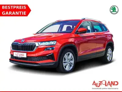 Gebraucht Skoda Karoq 150 PS (110 kW) 2024 Velvetrotmet. SUV