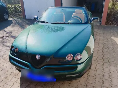 Gebraucht Alfa Romeo Spider 150 PS (110 kW) 1998 Grün Cabrio