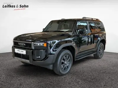 Neu Toyota Land Cruiser Executive 205 PS (150 kW) 2026 Schwarz SUV