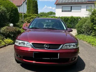 Gebraucht Opel Vectra 116 PS (85 kW) 1999 Limousine