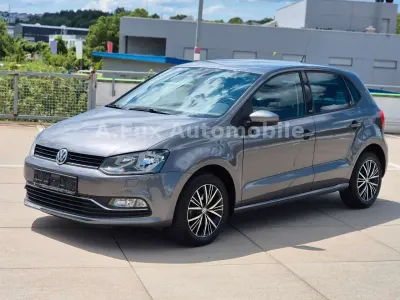 Gebraucht VW Polo Allstar 90 PS (66 kW) 2017 Grau Limousine