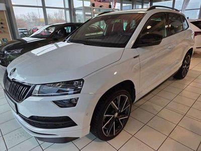 Gebraucht Skoda Karoq SportLine 150 PS (110 kW) 2022 Moonweiß perleffekt SUV