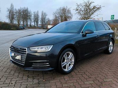 Blau Gebraucht 2017 Audi A4 Sport Kombi | 17.499 € (Fairer Preis)